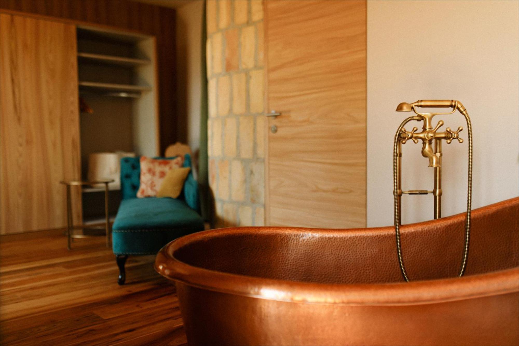 Langenmantel Historic Suites Termeno Ngoại thất bức ảnh